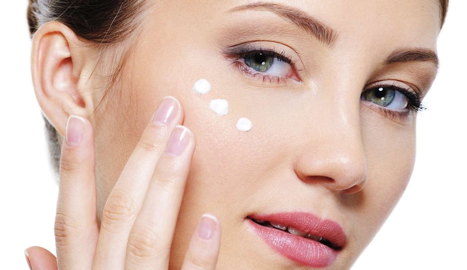 15 Pro Tips for Reducing the Appearance of Under Eye Bags | ArticleCube