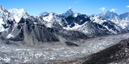 Everest Khumbu Glacier 