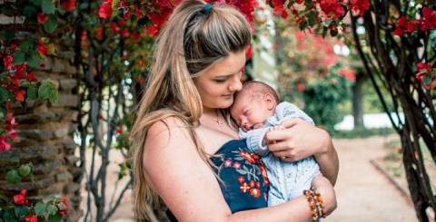 8 Stress-busting Tips for New Moms